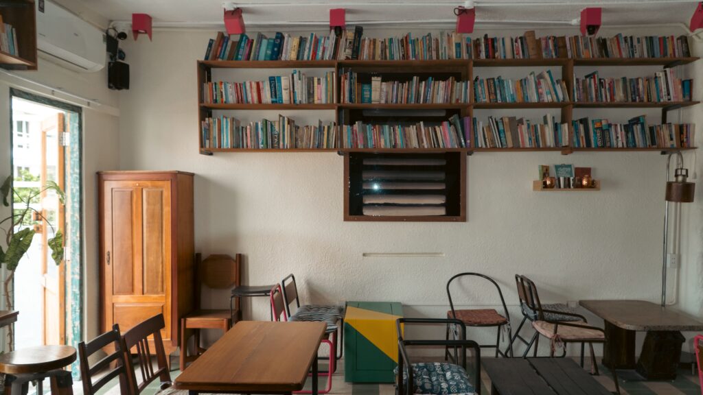 Book Nook Display Ideas 
