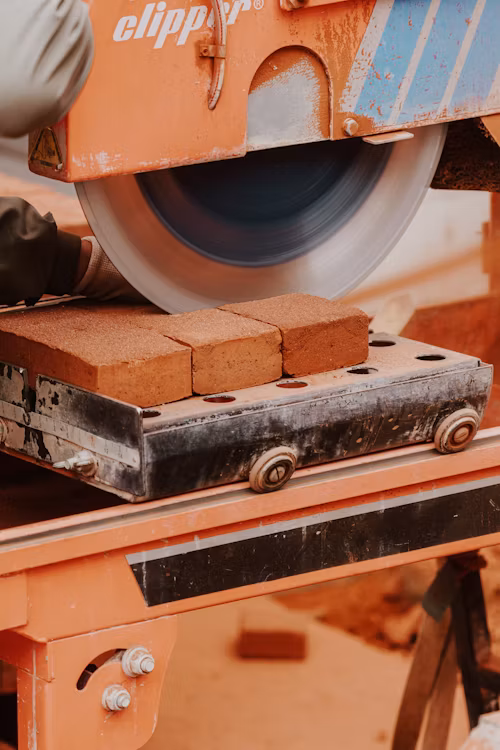 Cut Tile Straight With A Manual Tile Cutter